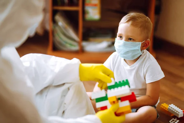 Little Boy Sterile Medical Mask Plays Constructor Home Man Protective — Stock Photo, Image