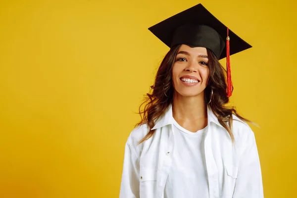 African American Girl White Shirt Graduation Hat Her Head Posing — Stock Photo, Image