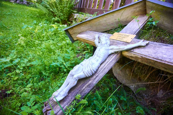 Fallen Cross Former Cemetery Deserted Village Furstenhut Knizeci Plane Sumava — Foto de Stock