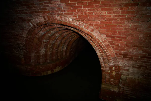 Underground Brick Basement Interior — Stock Photo, Image