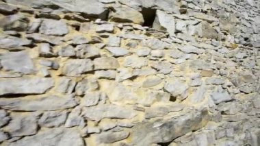 Eski ortaçağ şatosunun dış görünüşü