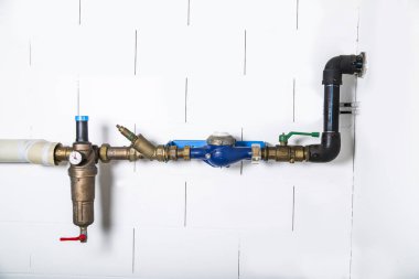 Su sayacı veya metalik paslı su boru Manometre