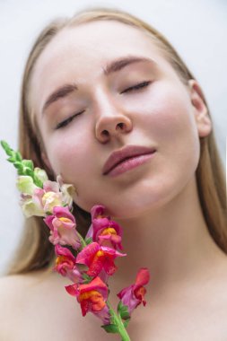 Renk çiçek güzel kızlar yüz