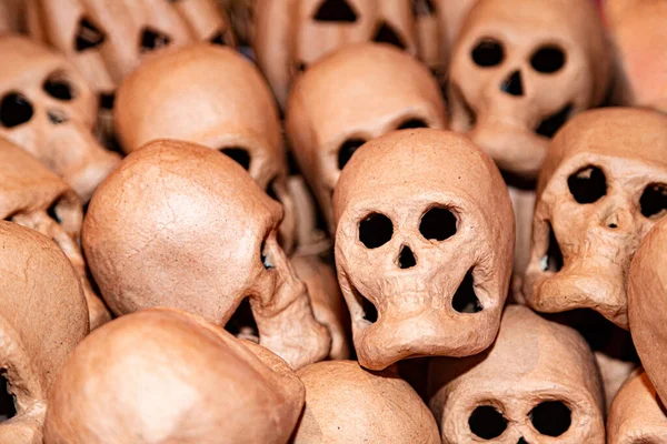 Papier mache skulls for halloween on sale in store — Stock Photo, Image