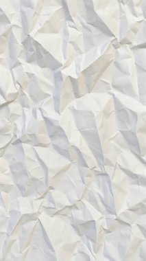 Koyu beyaz buruşuk kağıt dokusu, editörel düzenler, modern posterler ve yaratıcı grafik tasarım projeleri için mükemmel..