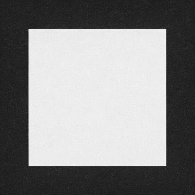 Basit, temiz bir tahıl dokusu, yüksek kontrastlı siyah-beyaz gürültü, merkezde sınırlandırılmış boş bir alan. Minimalist posterler, modern markalaşma, soyut planlar, grafik tasarım projeleri, editör kapakları ve kazı için mükemmel.