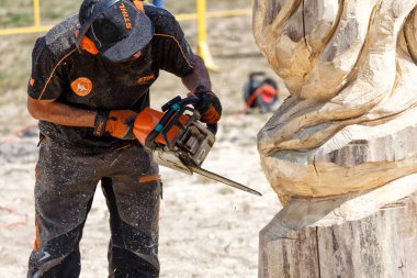Khmelnitsky. Ukrayna. 22 Haziran 2019. Khmelnitsky 'de elektrikli testere. Stihl, Alman elektrikli testere ve diğer el teçhizatı üreticisi.