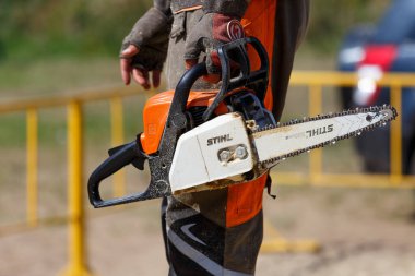 Khmelnitsky. Ukrayna. 22 Haziran 2019. Khmelnitsky 'de elektrikli testere. Stihl, Alman elektrikli testere ve diğer el teçhizatı üreticisi.