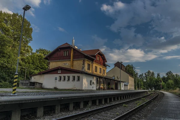 Trest Station Zonnige Zomeravond — Stockfoto