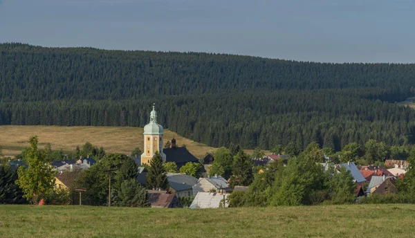 Horni Blatna Città Buio Nuvoloso Mattina Estate — Foto Stock