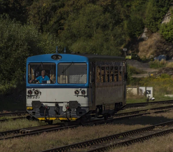 Trains Becov Nad Teplou Station Bohême Occidentale Été Matin Chaud — Photo