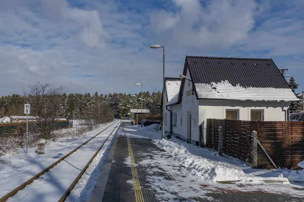 Vrabce Station Südböhmen Mit Schnee Sonne Und Kälte — Stockfoto