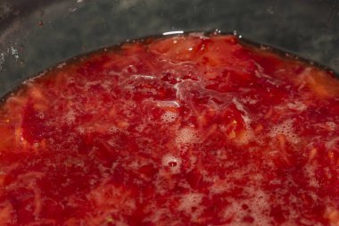 Çilek ile şeker'de siyah beyaz çini mutfak tabloda yapma