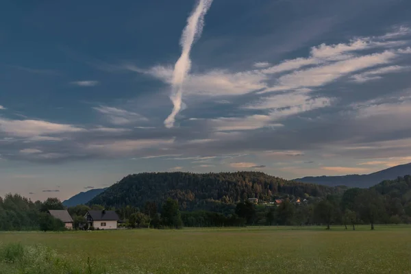 Tabor Heuvel Bij Faaker Zien Zomer Zonnige Kleur Ochtend Zuid — Stockfoto