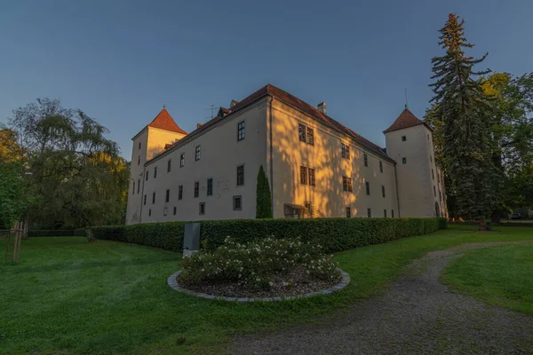 Castelo Gmund Edifícios Manhã Verão Laranja Áustria — Fotografia de Stock