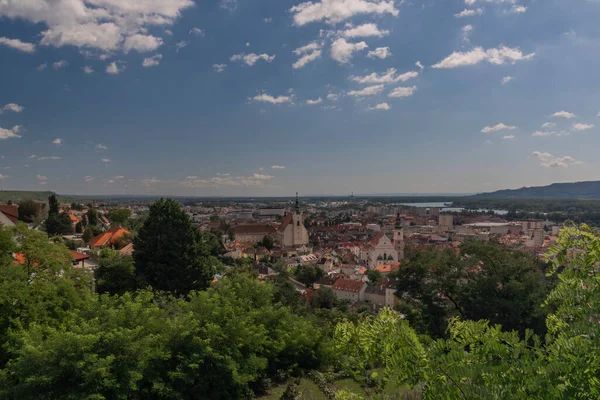 Visa Över Krems Der Donau Sommar Soligt Molnigt Varm Färg — Stockfoto