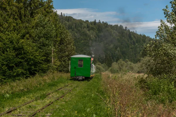 Chemin Fer Voie Étroite Avec Train Vapeur Près Gare Majdan — Photo