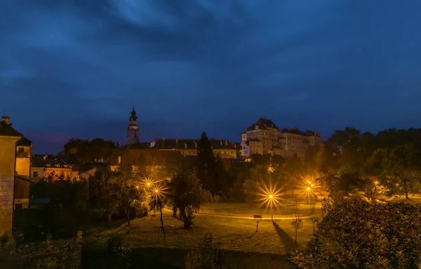 Vista Para Cesky Krumlov Cidade Velha Vigia Durante Noite Outono — Fotografia de Stock