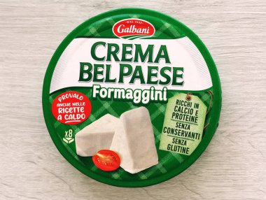 Roma, İtalya - 5 Eylül 2025: Crema Bel Paese Formaggini İşlenmiş peynir Egidio Galbani S.r.l.
