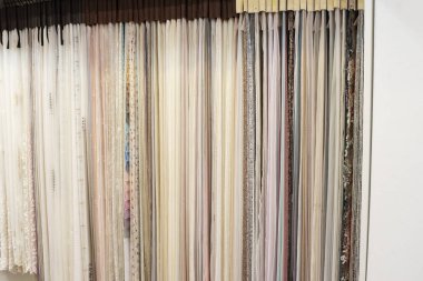 Perdeler, kumaş örnekleri ürün yelpazesine yakın çekim