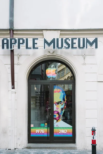 Praga Repubblica Ceca Maggio 2018 Vetrina Dell Apple Museum Dedicata — Foto Stock