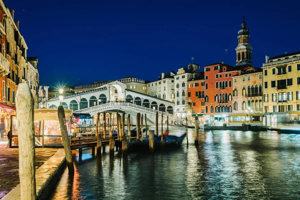 Venedig Italien November 2018 Natt Syn Rialtobron — Stockfoto