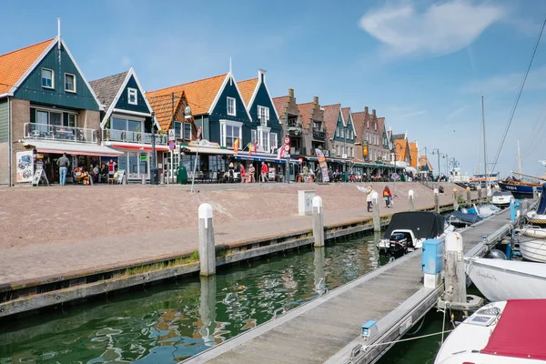 Volendam Paesi Bassi Maggio 2019 Tipiche Logge Olandesi Lungo Porto — Foto Stock