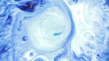 Soyut Renkli Boya Mürekkebi Patlaması Psikedelik Patlama Hareketi. yumuşak renkler, soyut kompozisyon. Mavi mermer zemin ile akrilik dokusu 