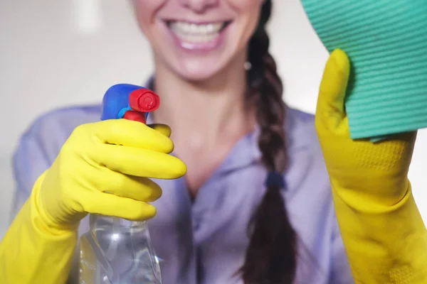 Beautiful Woman Struggling House Cleaning Cleans Glass Spray Cloth Purpose — Stock Photo, Image