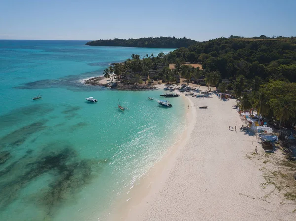 Luftaufnahme Einer Herrlichen Landschaft Eine Insel Mit Weißem Strand Kristallklarem — Stockfoto