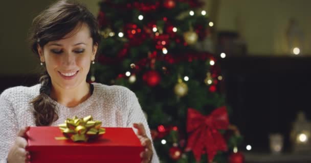 Video Happy Woman Opening Gift Box Christmas Tree New Year — Stock Video