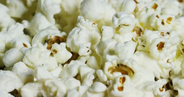 Macro Shot Popcorn Texture Salted Unsalted Corn Eat Popcorn Movies — Stock Video