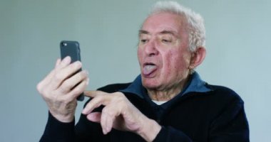 Eski şefkatle 90 camara, eğleniyor, şarkı ve müzik dinleme çift