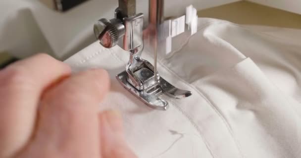바느질 이탈리아 재봉틀의 슬로우 Sews 패션의 — 비디오