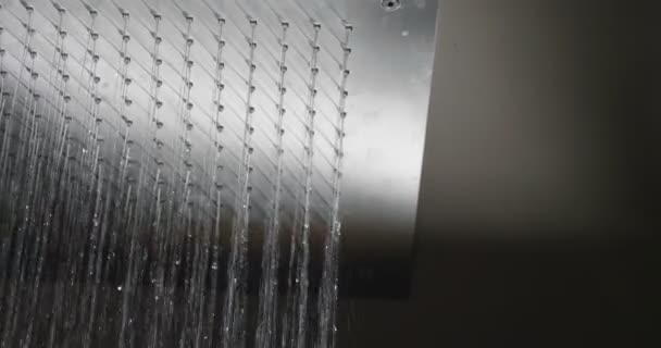 Zamknąć Prysznicem Ładny Design Spadającej Wody Pojęcia Czyszczenia Hotel Design — Wideo stockowe