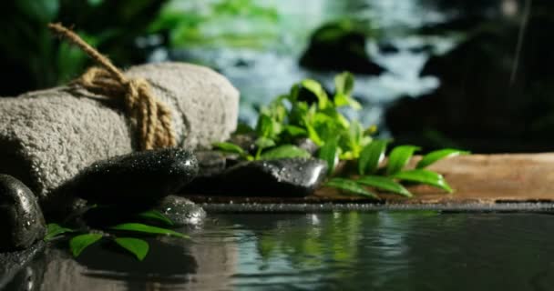 Mooi Water Kaarsen Spa Wellness Samenstelling Shoot Extreem Langzame Motion — Stockvideo