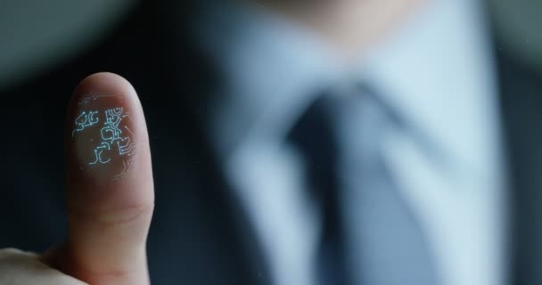 Бизнесмен Сканирует Биометрическую Личность Подтверждение Отпечатков Пальцев Концепция Будущего Безопасности — стоковое видео
