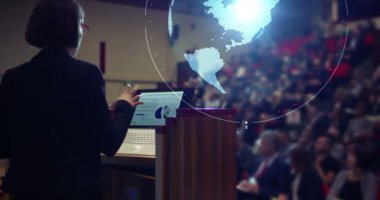 fütüristik ve teknoloji kullanarak izleyicide iş kadını geri bakış videosu, vr earth ile Sunum brifing