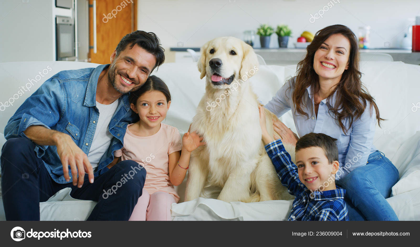 Portrait Happy Family Dog Having Fun Together Living Room Concept Stock  Photo by ©hquality 236009004