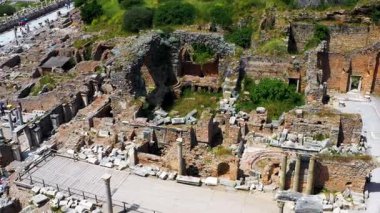 Efes Antik Şehir - Selcuk İzmir (Celsus Kütüphanesi, Büyük Tiyatro ve Hadrian Tapınağı)