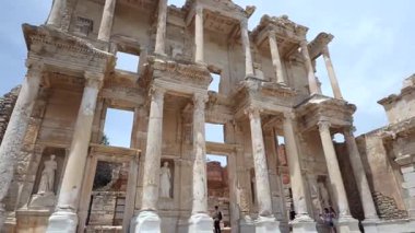 Efes Antik Şehir - Selcuk İzmir (Celsus Kütüphanesi, Büyük Tiyatro ve Hadrian Tapınağı)