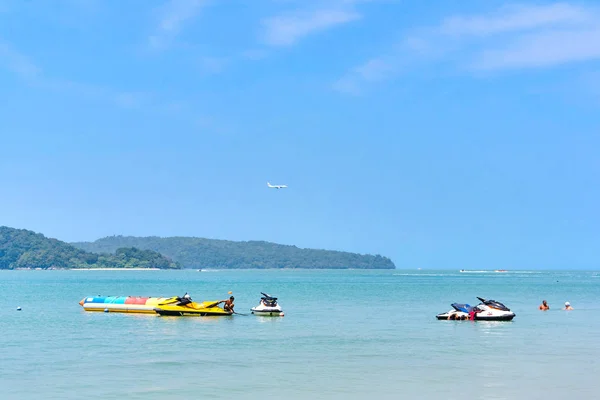 Langkawi Malásia Fevereiro 2018 Cenang Beach Water Bike — Fotografia de Stock