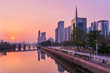 Güzel Guangzhou şehir günbatımı sahne ve manzarası görünümü, Çin