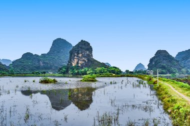 Dağlar görünümü Ninh Binh, Vietnam
