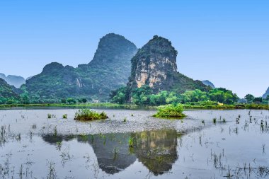 Dağlar görünümü Ninh Binh, Vietnam