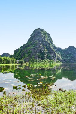 Dağlar görünümü Ninh Binh, Vietnam