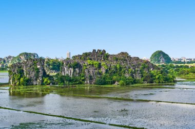 Hang Mua (Mua Mağarası Dağı) Ninh Binh, Vietnam 'da gün batımı manzarası