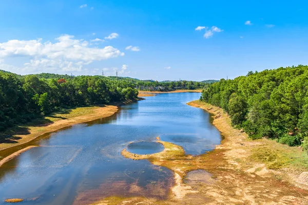 Hue, Vietnam için terk edilmiş su parkı