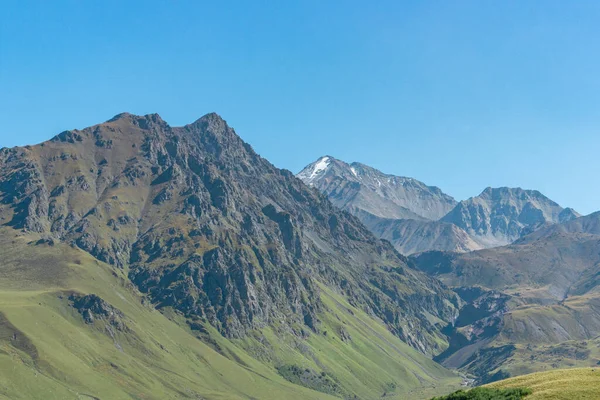 Scenic Kaukázusi Hegyek Kilátás — Stock Fotó