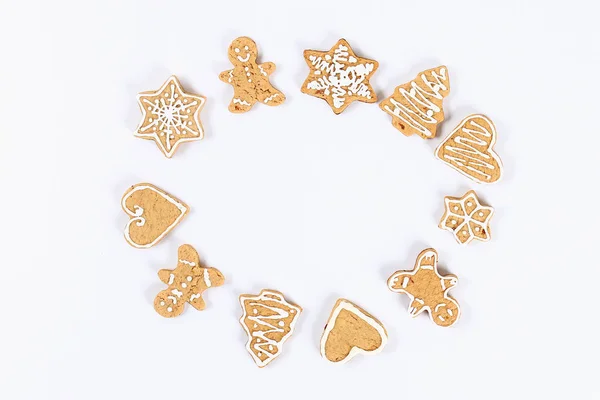 Diseño Navideño Galletas Jengibre Caseras Sobre Fondo Blanco Año Nuevo —  Fotos de Stock